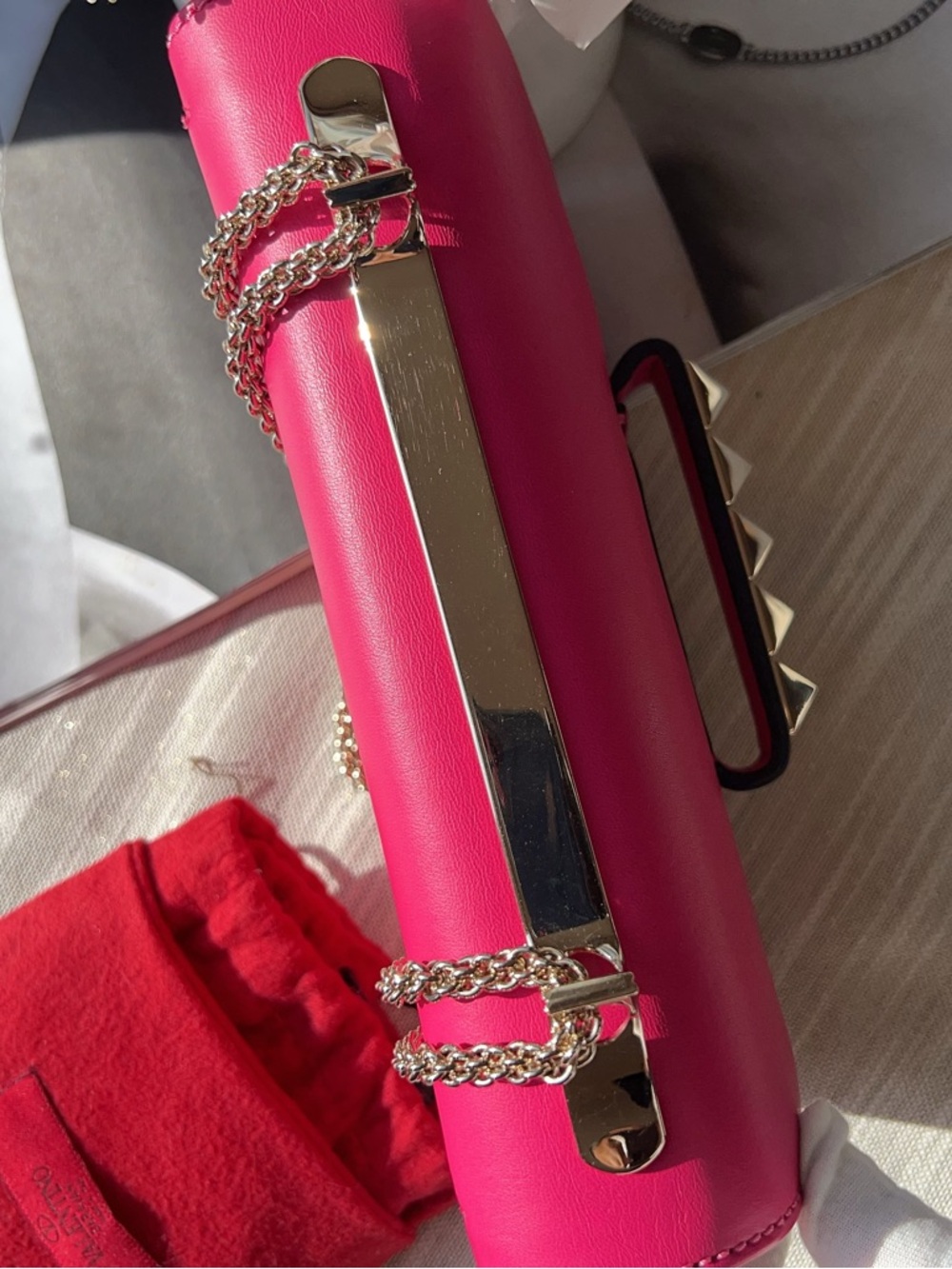 Valentino Rockstud Vavavoom Clutch - Picture 3 of 9